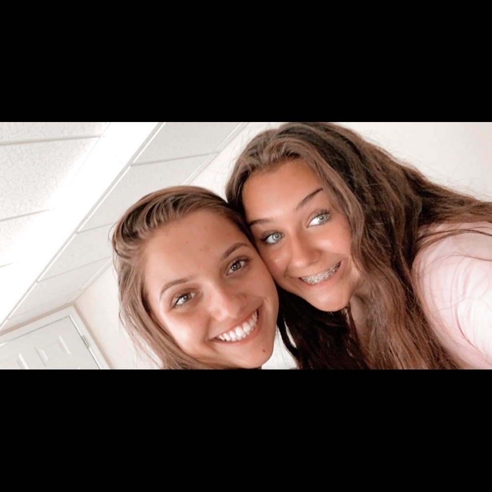 Meet your Posher, Abbey